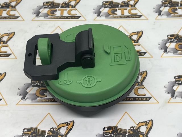 Крышка для топливного бака на CAT CATERPILLAR 428 432 (код: 2010330) Крышка для топливного бака на CAT CATERPILLAR 428 432 (код: 2010330)
