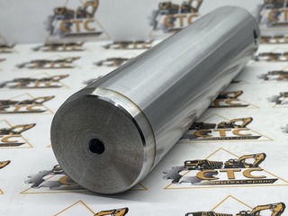 Палец крепления штока гидроцилиндра рукояти 260x55 на CAT 422-444 (код: 3166947, 316-6947)
