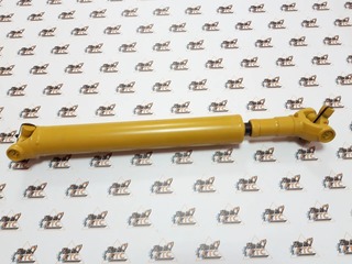 Кардан передний для CAT 428F, 432F, 434F,444F (код: 359-0373, 353-1336, 3590373, 3531336) Кардан передний для CAT 428F, 432F, 434F,444F (код: 359-0373, 353-1336, 3590373, 3531336)