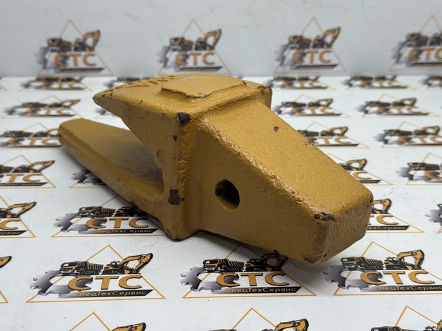 Адаптер зуба ковша CAT J250 на CAT, JCB (код: 6Y3254, 6Y-3254) Адаптер зуба ковша CAT J250 на CAT, JCB (код: 6Y3254, 6Y-3254)