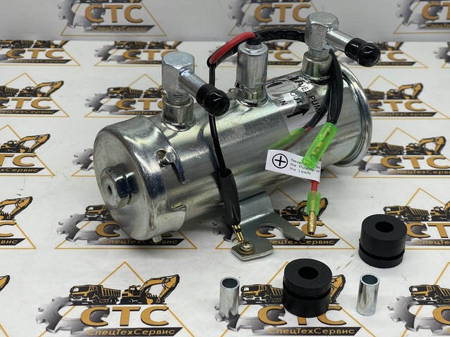 Насос подкачка топлива электрический 12V для двигателя ISUZU на JCB 800-855 (код: 17/932200, 8972406750) Насос подкачка топлива электрический 12V для двигателя ISUZU на JCB 800-855 (код: 17/932200, 8972406750)