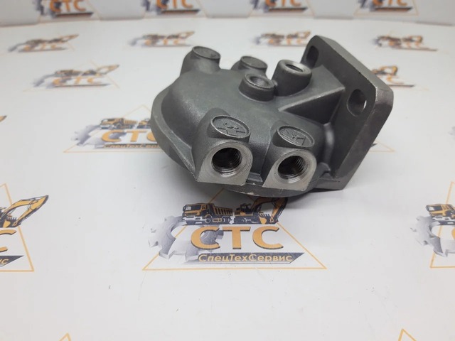 Корпус фильтра топливного для двигателя Perkins на JCB 3CX, 4CX ( код: 32/912003 ) Корпус фильтра топливного для двигателя Perkins на JCB 3CX, 4CX ( код: 32/912003 )