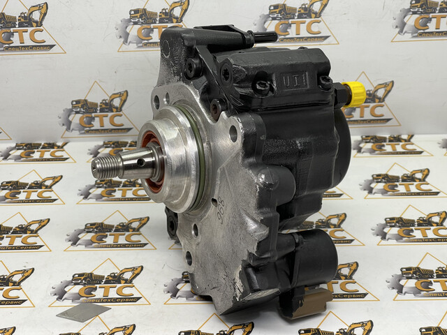 Топливный насос DELPHI системы COMMON RAIL (код: 320/06825, 28313000) Топливный насос DELPHI системы COMMON RAIL (код: 320/06825, 28313000)