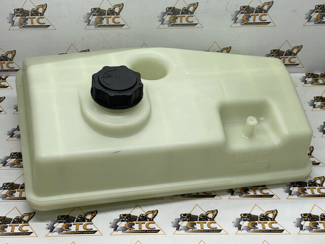 Бачок расширительный для двигателя на JCB (код: 332/E9125, 332/E5993, 332/F0606, 346/90014) Бачок расширительный для двигателя на JCB (код: 332/E9125, 332/E5993, 332/F0606, 346/90014)
