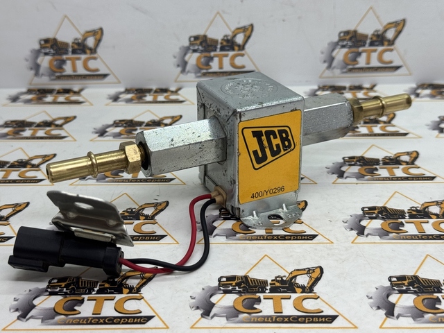 Топливный насос (ОРИГИНАЛ) для двигателя KOHLER на JCB (код: 400/Y0296)