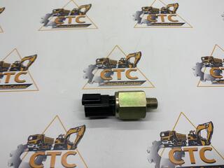 Датчик давления масла на  JCB 3CX, 4CX (код: 701/80327)