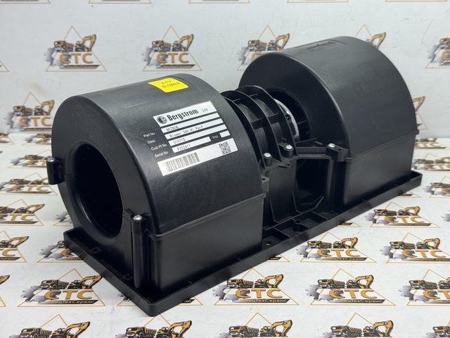 Мотор печки (ОРИГИНАЛ) 24V на полноповоротный экскаватор JCB (код: 30/927142, 332/H7297) Мотор печки (ОРИГИНАЛ) 24V на полноповоротный экскаватор JCB (код: 30/927142, 332/H7297)