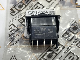 Кнопка переключатель 24V (ОРИГИНАЛ) на полноповоротный экскаватор JCB (код: 701/E0089)