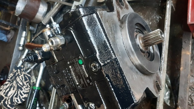 Ремонт гідромотора Rexroth А4VG40 (код: A4VG40) Ремонт гідромотора Rexroth А4VG40 (код: A4VG40)