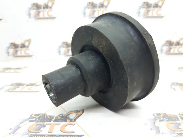 Подушка кабины на JCB 3CX, 4CX (код: 331/18441) Подушка кабины на JCB 3CX, 4CX (код: 331/18441)