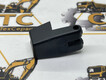 Петля крышки бардачка на JCB (код: 331/33655) Петля крышки бардачка на JCB (код: 331/33655)
