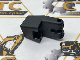 Петля крышки бардачка на JCB (код: 331/33655)