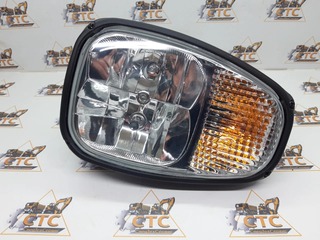 Фара передняя правая на JCB 3CX, 4CX , код: 700/50193, 700/50195