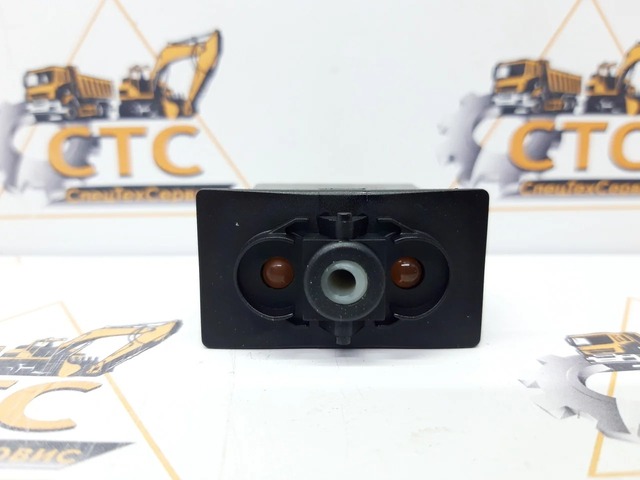Переключатель(клавиша переключения ) на JCB 3CX, 4CX код: 701/60004 Переключатель(клавиша переключения ) на JCB 3CX, 4CX код: 701/60004