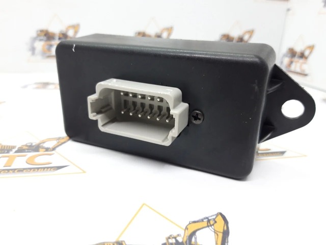 Блок управления ECU на JCB (код: 728/30000, 728/27400) Блок управления ECU на JCB (код: 728/30000, 728/27400)