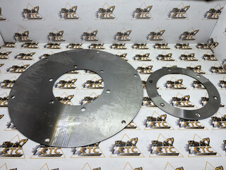 Диск гидротрансформатора КПП на JCB (код: 04/500300)