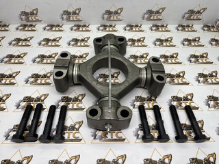 Крестовина кардана Komatsu D80A, D80E, D80P, D85A, D85C, D85E, D85P (код: 1542000020, 1501012310)