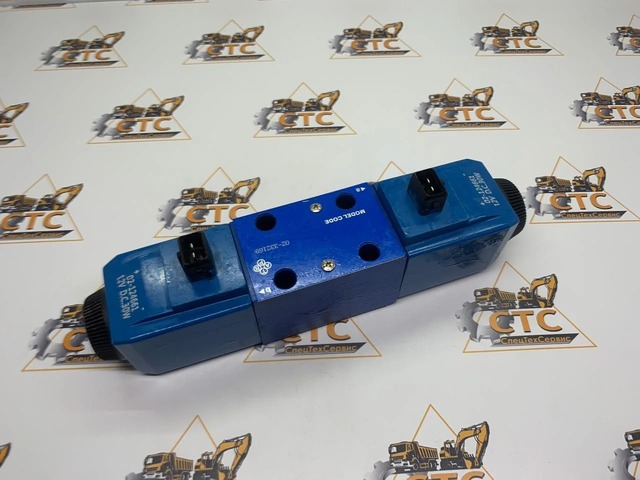 Электромагнитный клапан (соленоид) для КПП на JCB 3CX, 4CX , (код: 25/MM6394, 25/104700, 25/103000) Электромагнитный клапан (соленоид) для КПП на JCB 3CX, 4CX , (код: 25/MM6394, 25/104700, 25/103000)
