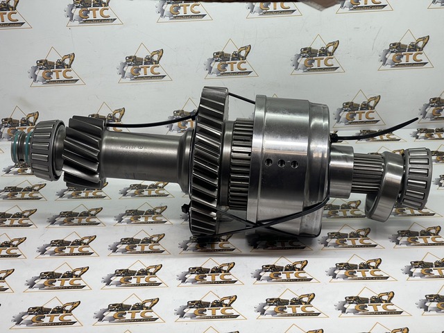 Вал проміжний у зборі КПП POWERSHIFT (код: 459/50676) Вал проміжний у зборі КПП POWERSHIFT (код: 459/50676)