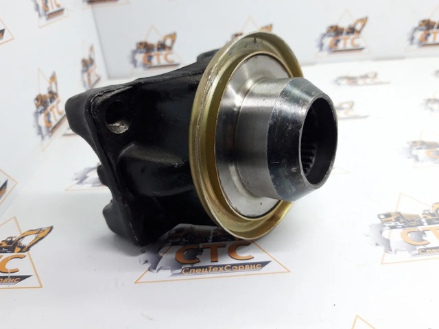 Флянец КПП на jcb 3cx, 4cx (код: 459/70133) Флянец КПП на jcb 3cx, 4cx (код: 459/70133)