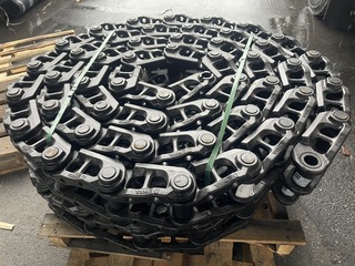 Ланцюг гусеничний для повноповоротного гусеничного екскаватора JCB JS (код: 331/21574)