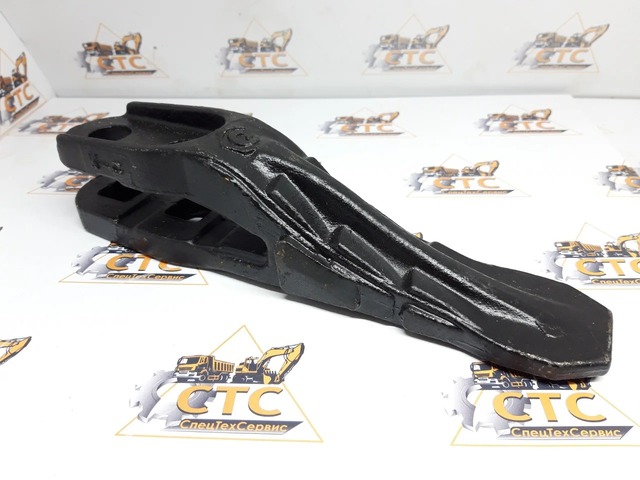 Зуб для ковша на JCB 3CX, 4CX (код: 531/03205) Зуб для ковша на JCB 3CX, 4CX (код: 531/03205)