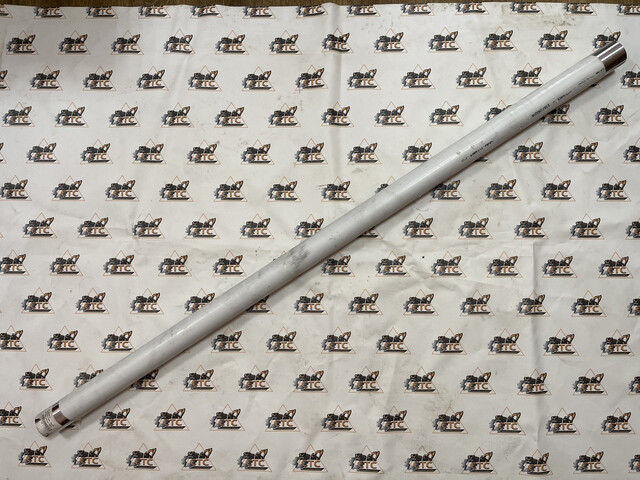 Вал паллетных вил 1327x50.7mm для телескопического погрузчика JCB (код: 811/30088) Вал паллетных вил 1327x50.7mm для телескопического погрузчика JCB (код: 811/30088)