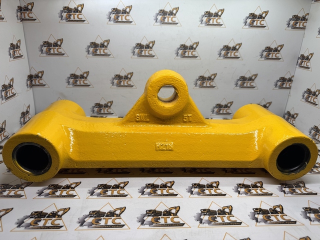 Тяга заднего ковша (бинокль) 5 т на JCB (код: 126/00247, 126/00270) Тяга заднего ковша (бинокль) 5 т на JCB (код: 126/00247, 126/00270)